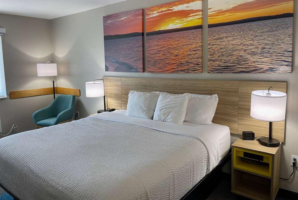 Days Inn By Wyndham Imlay City Ruang foto